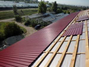 Крыша из металлопрофиля — профнастила Витебск ремонт монтаж установка